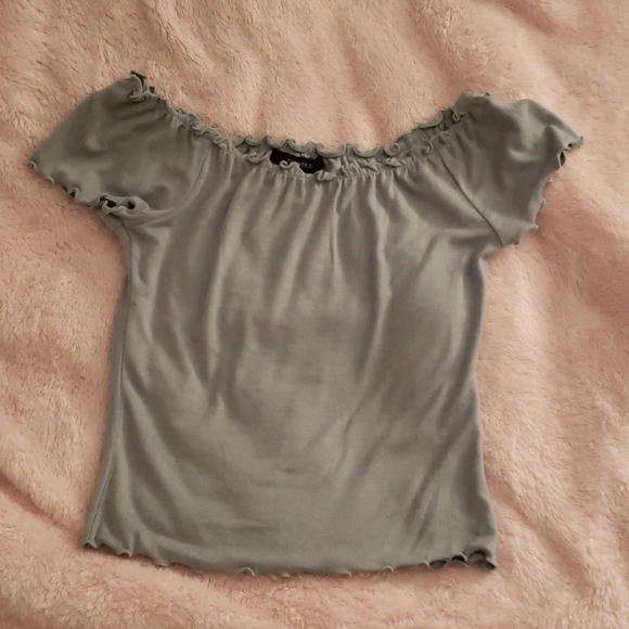 Off the shoulders top - Picture 1 of 2